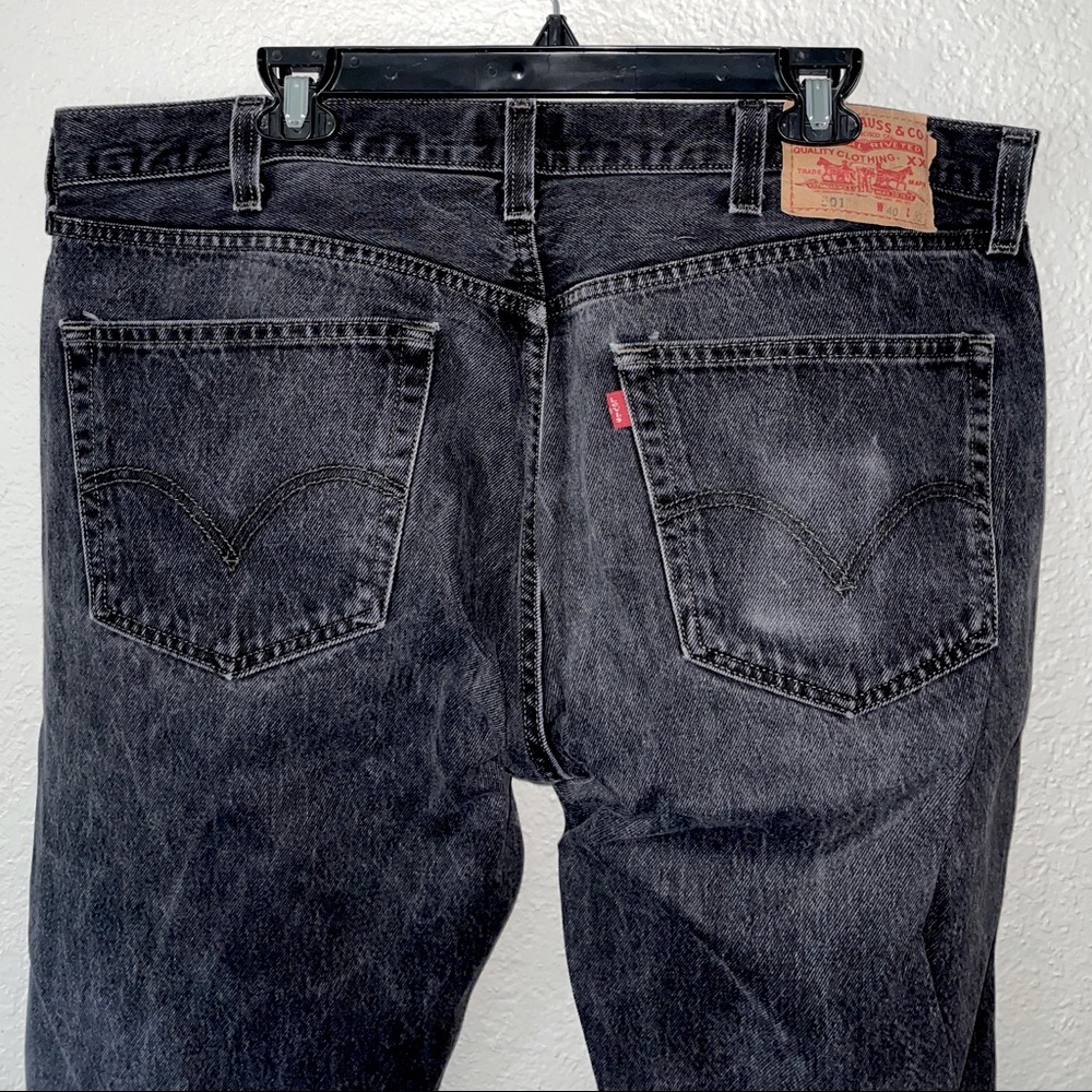 Levi’s 501 Straight Leg Button Fly 40x32